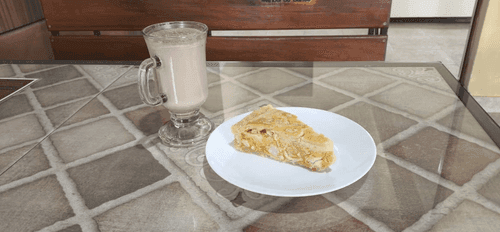 Pineli Café